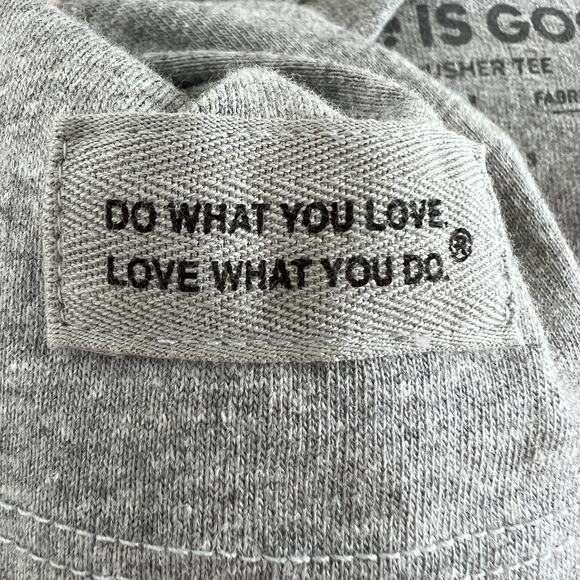 NWT Life is Good Long Sleeve Crusher Tee Happiness is Home V-Neck Gray L NEW - Picture 7 of 12